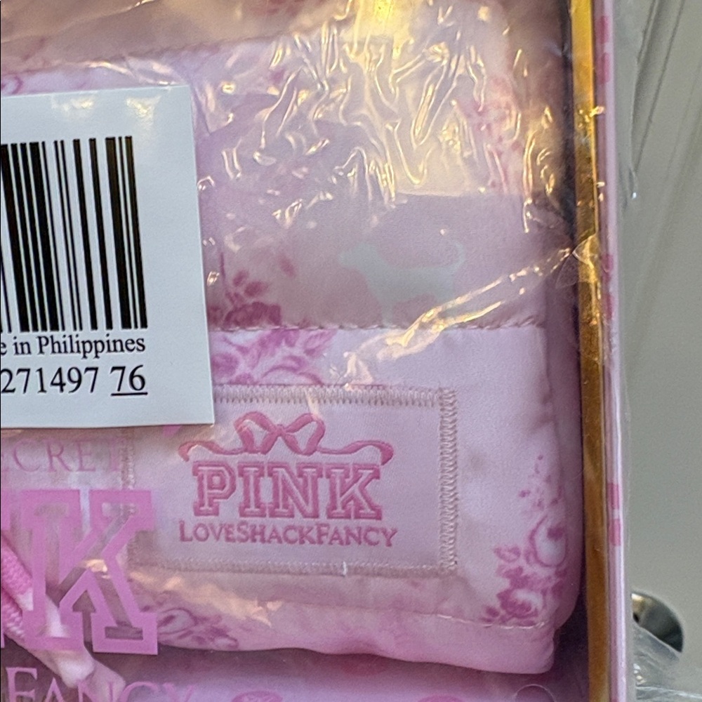NWT Victoria’s Secret PINK x Loveshackfancy cosmetic bag - Picture 5 of 5